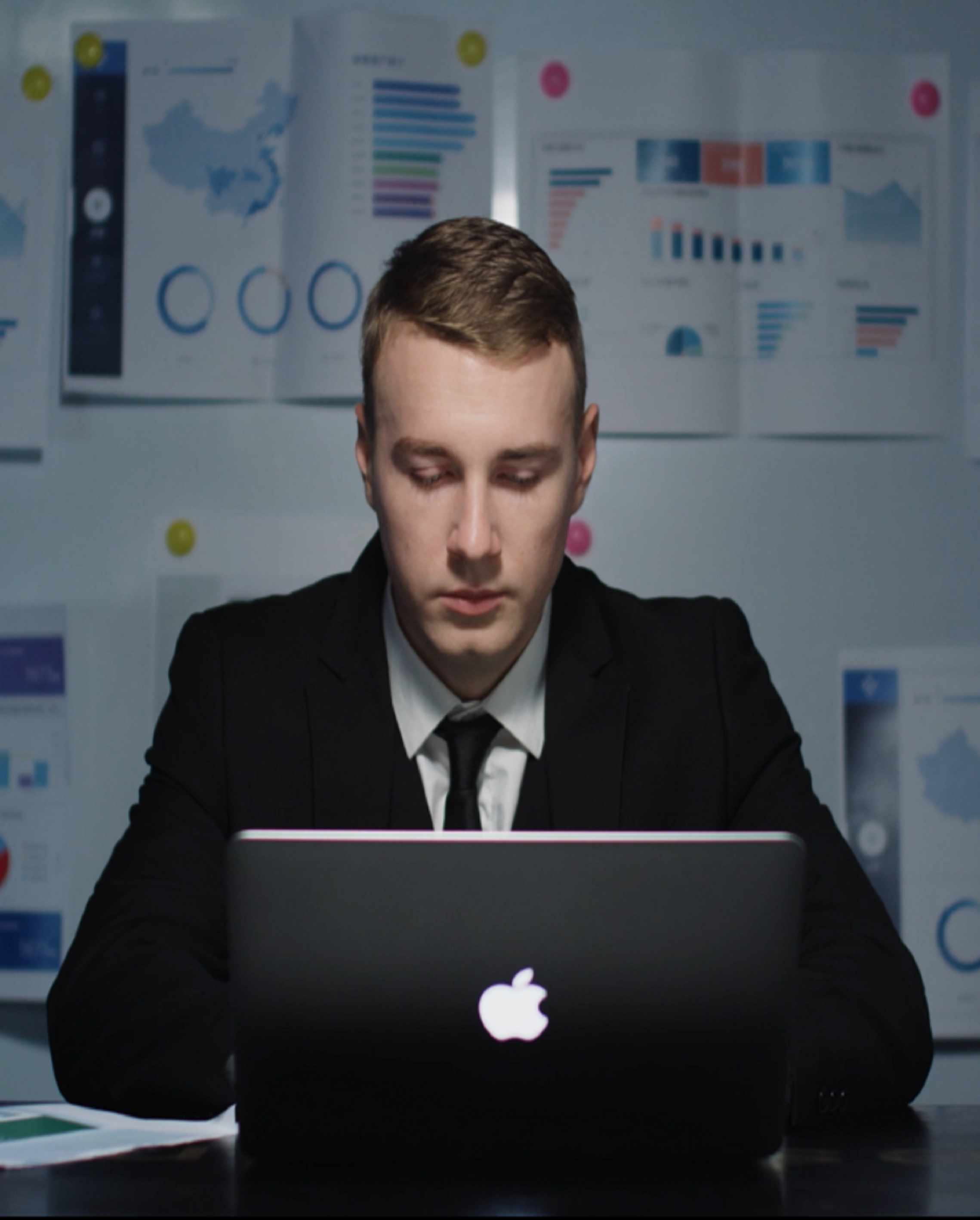 How to Change Scenes with NANLITE Lighting---Office Scene